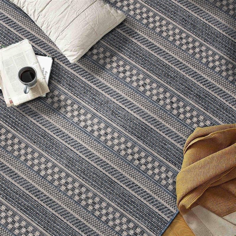 World Rug Gallery Bohemian Geometric Stripe Indoor/Outdoor Area Rug