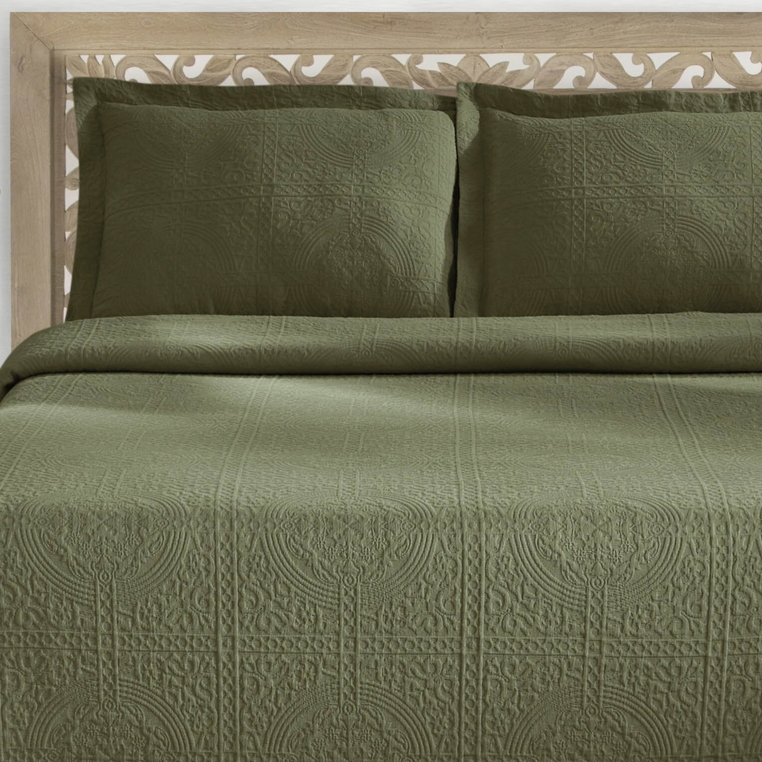 High Garden 100% Cotton Jacquard Matelassé Fleur De Lis Bedspread Set 