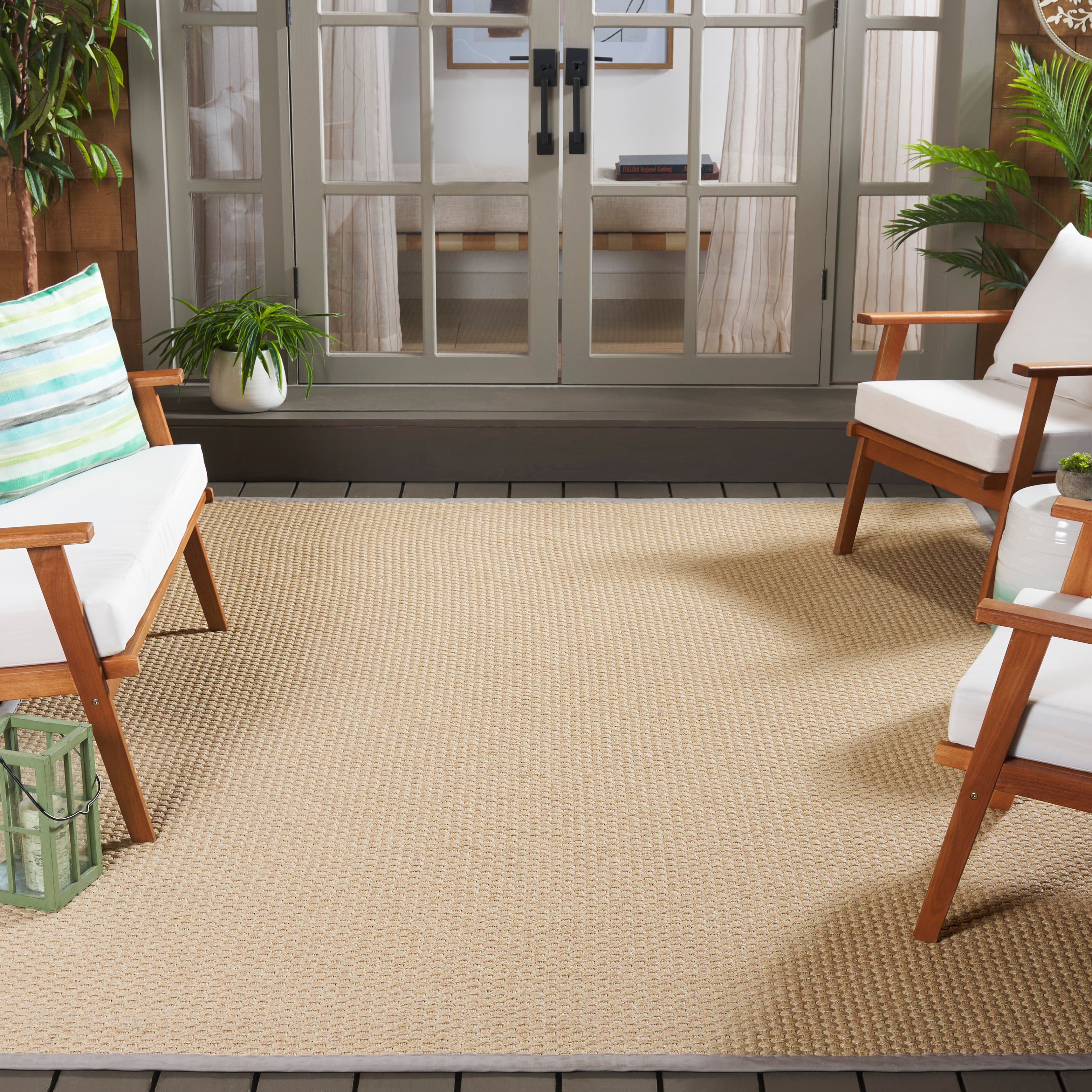 SAFAVIEH Napa Faux Sisal Meret Washable Indoor/Outdoor Rug - Weather Resistant & Easy Cleaning