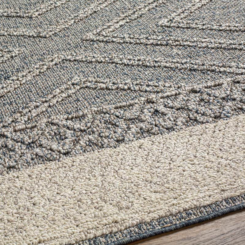 Livabliss Sarasota Scandinavian Diamond Indoor / OutdoorArea Rug