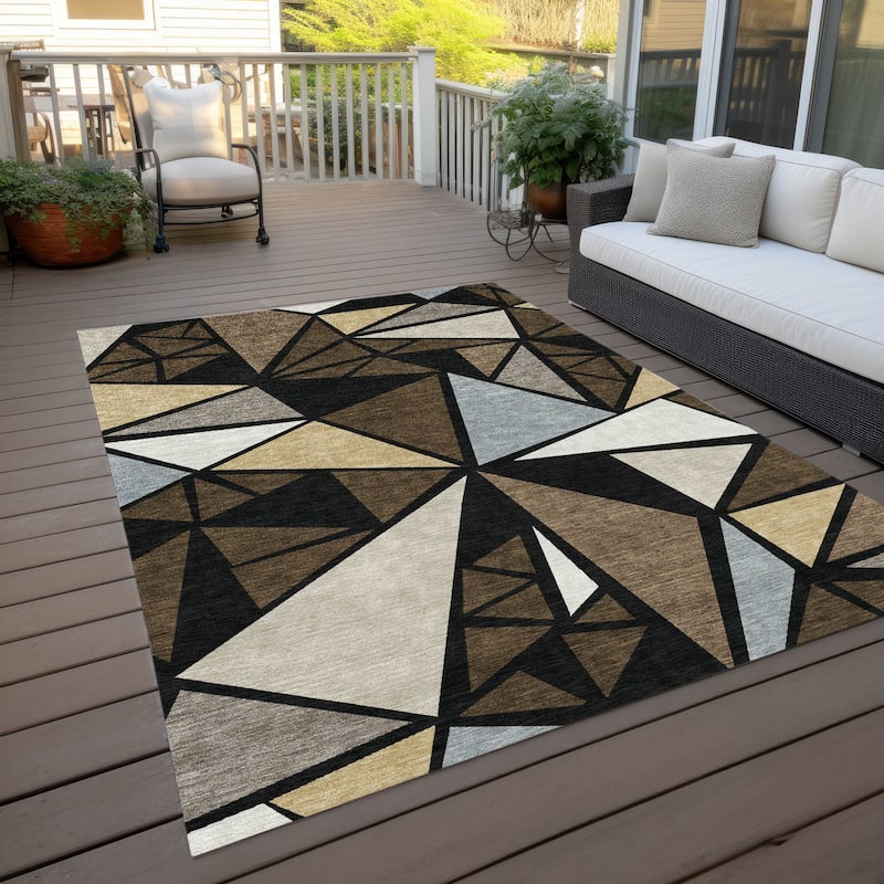 Machine Washable Indoor/ Outdoor Abstract Mosaic Chantille Rug