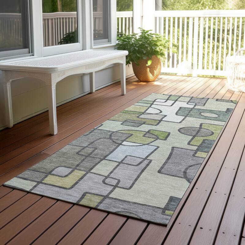 Machine Washable Indoor/ Outdoor Contemporary Prenner Chantille Rug - Fern - 2'3" x 7'6"