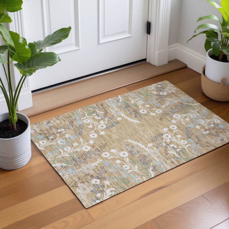 Machine Washable Indoor/ Outdoor Floral Border Chantille Rug