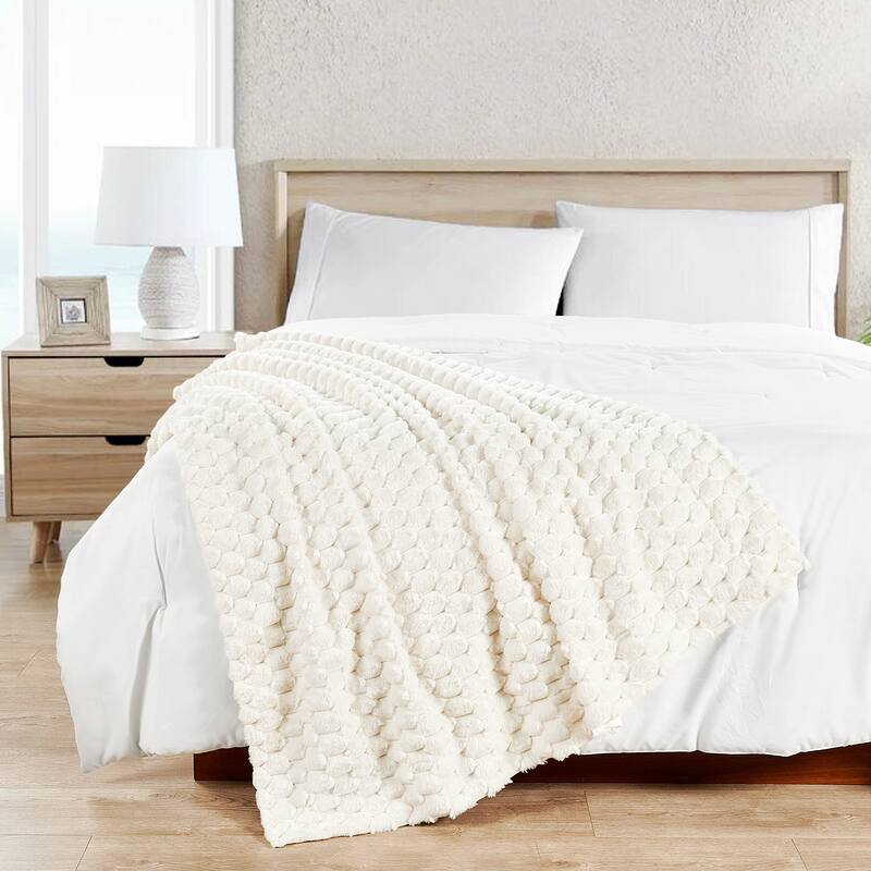 Home Soft Things Super Soft Fluffy Textured FauxFur Throw Blanket