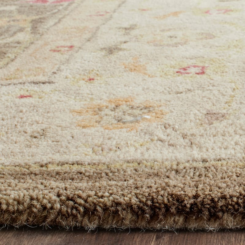 SAFAVIEH Handmade Antiquity Walentyna Traditional Oriental Wool Rug