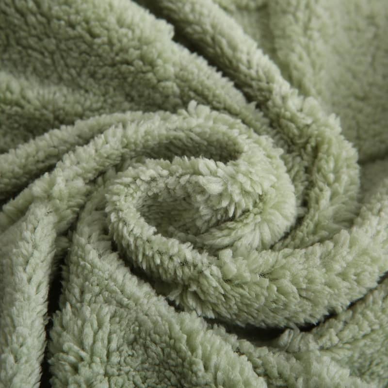 Jacquard Checkered Fluffy Flannel Fleece Blanket
