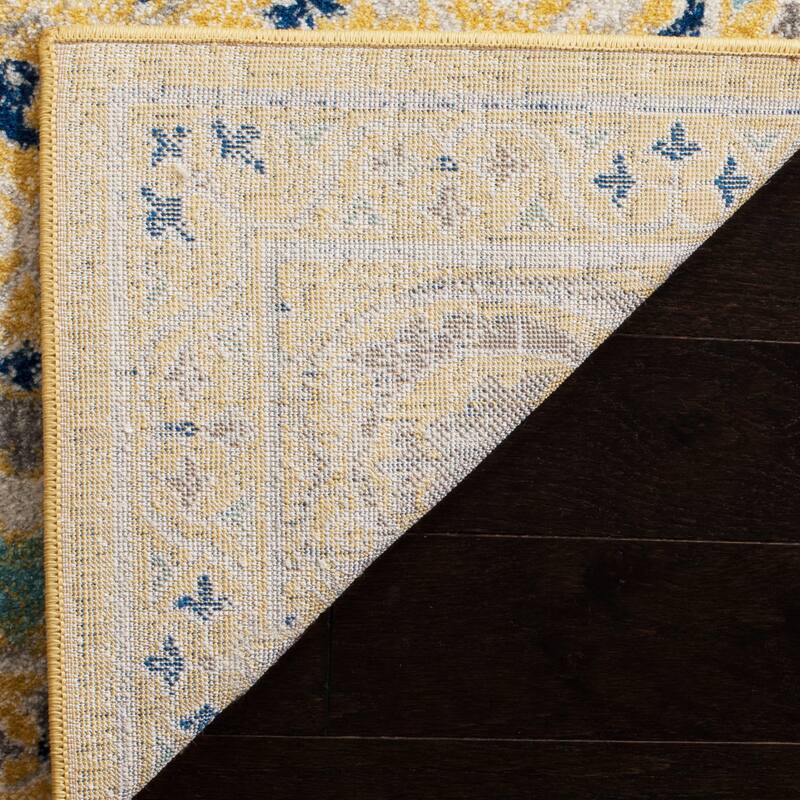 SAFAVIEH Evoke Lizan Distressed Vintage Boho Rug