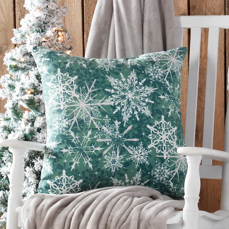 Evergreen Snowflake Holiday Throw Pillow