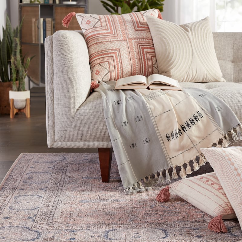 Kadin Machine Washable Medallion Area Rug