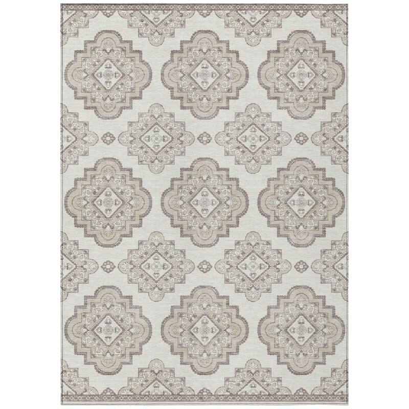 HomeRoots Medallion Transitional Rectangle Outdoor Rug