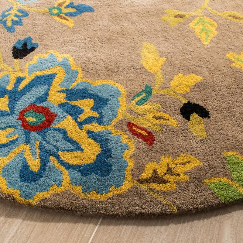 SAFAVIEH Handmade Soho Maren Floral N.Z. Wool Rug