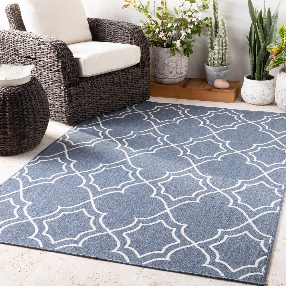 Livabliss Natasha Indoor/ Outdoor Transitional Trellis Area Rug