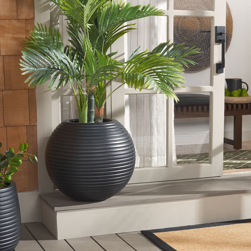 SAFAVIEH Outdoor Living Mora Planter Pot - 20"W x 20"D x 18"H - Black