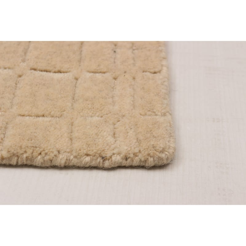 Kashkuli Gabbeh Cream Rug 6'8" x 9'3" - 6'8 x 9'3