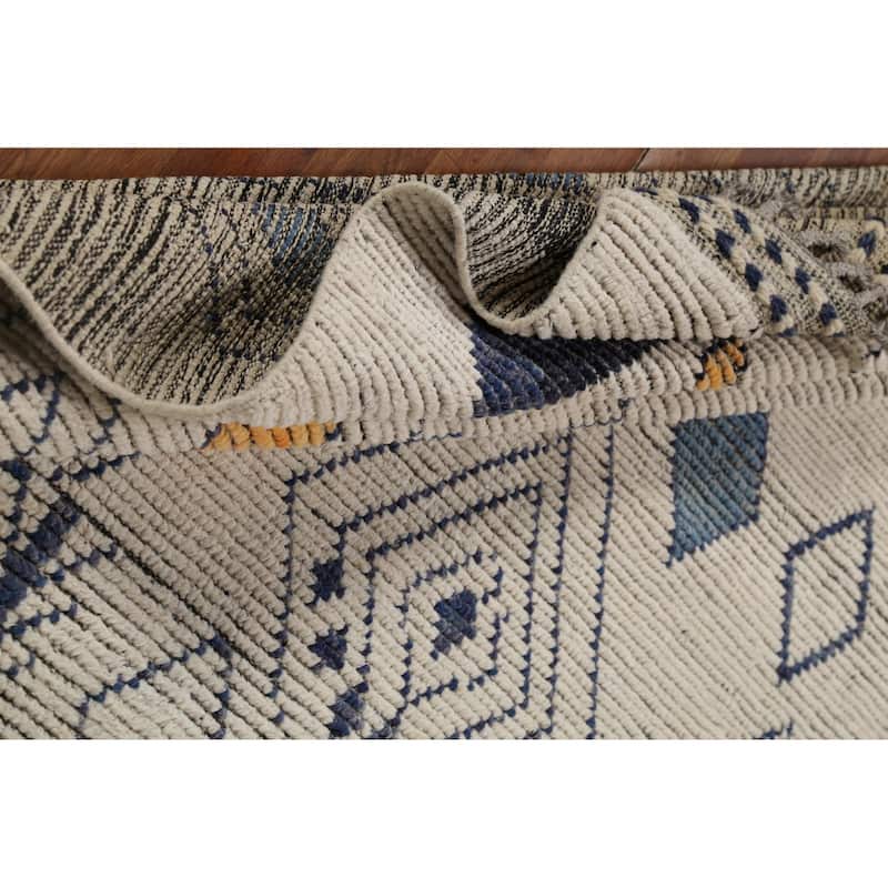 Geometric Moroccan Oriental Area Rug Hand-Knotted Wool Carpet - 5'9"x 9'0"