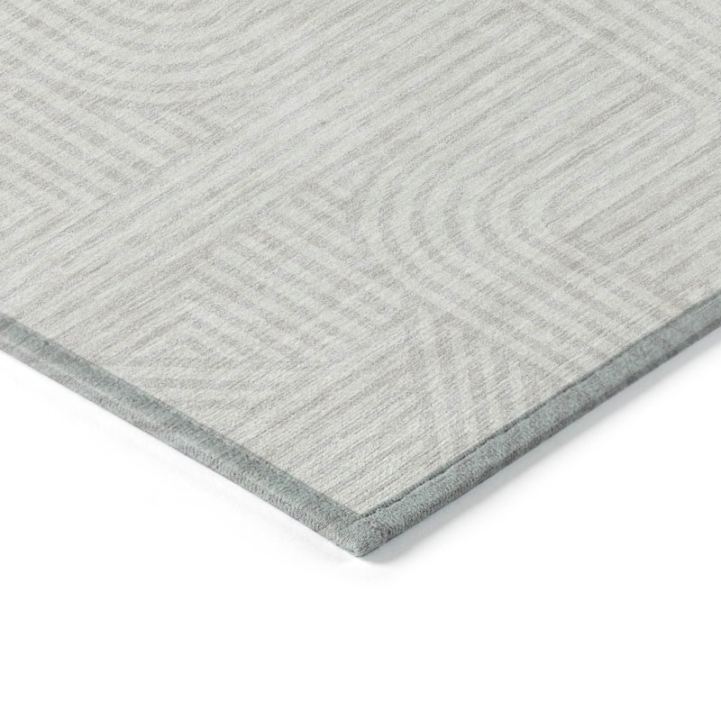 Machine Washable Indoor/ Outdoor Chantille Contemporary Geo Rug