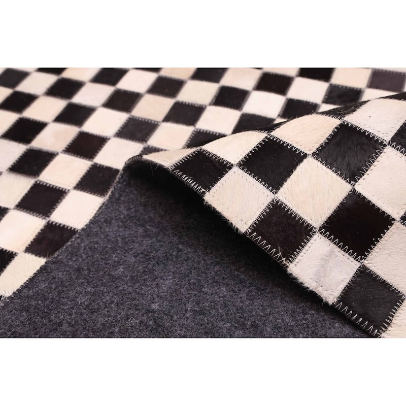 ECARPETGALLERY Handmade Cowhide Patchwork Black, Cream Leather Rug - 8'1 x 10'0