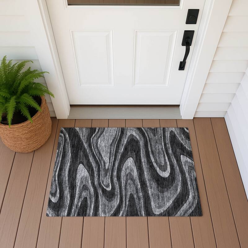 Machine Washable Indoor/ Outdoor Abstract Busey Chantille Rug - Black - 1'8" x 2'6"