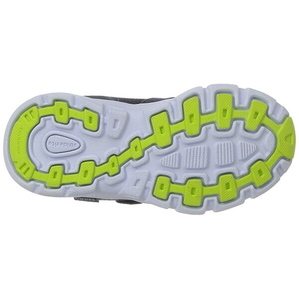stride right walking shoes