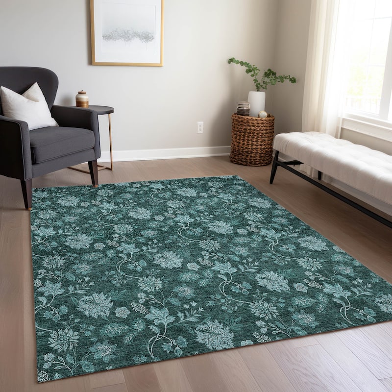 Machine Washable Indoor/ Outdoor Chantille Floral Farmhouse Rug