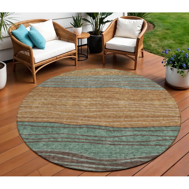 HomeRoots Striped Transitional Rectangle Outdoor Rug - 8' Round