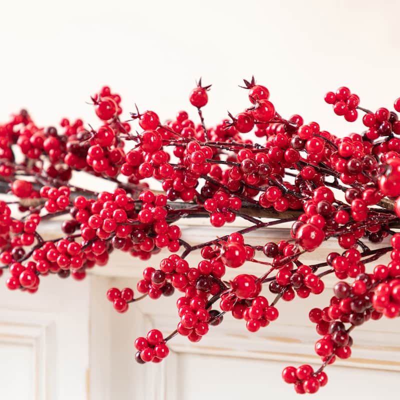 Glitzhome Christmas Red Berries 14"D/ 25"D Wreath & 6ft Garland