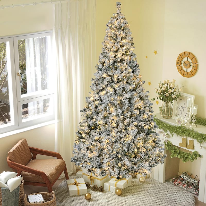 9ft Snow-Flocked Pre-Lit Christmas Tree with Warm White LED Lights and 600 Lights