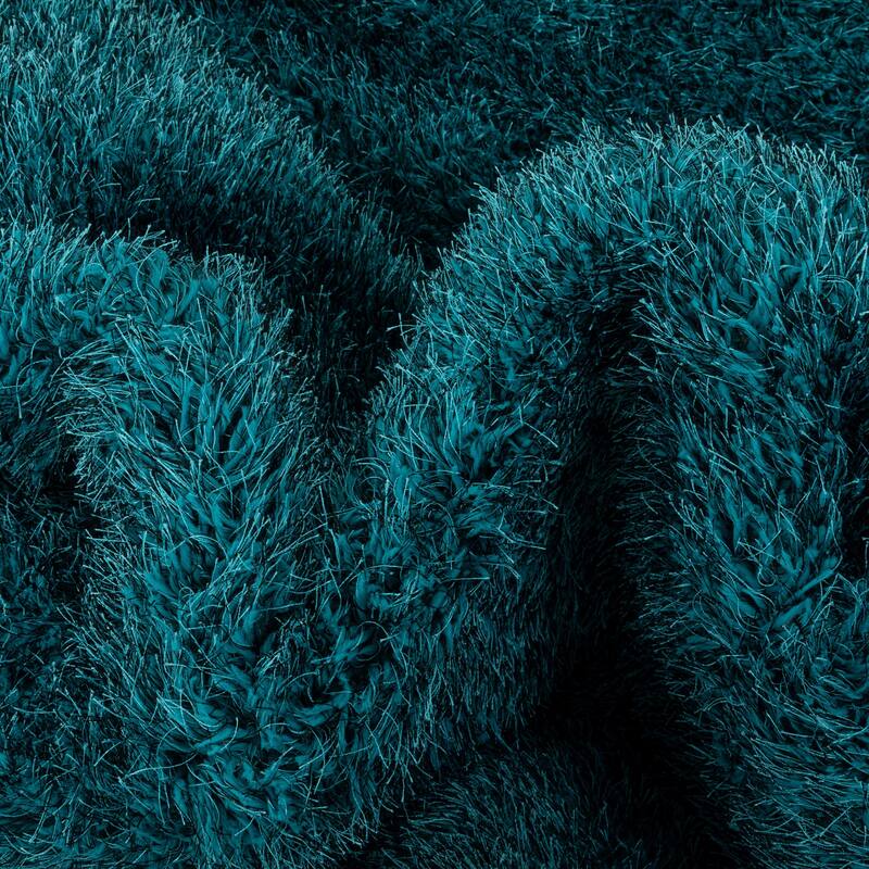 Well Woven Kuki Chie Glam Solid Shag Area Rug