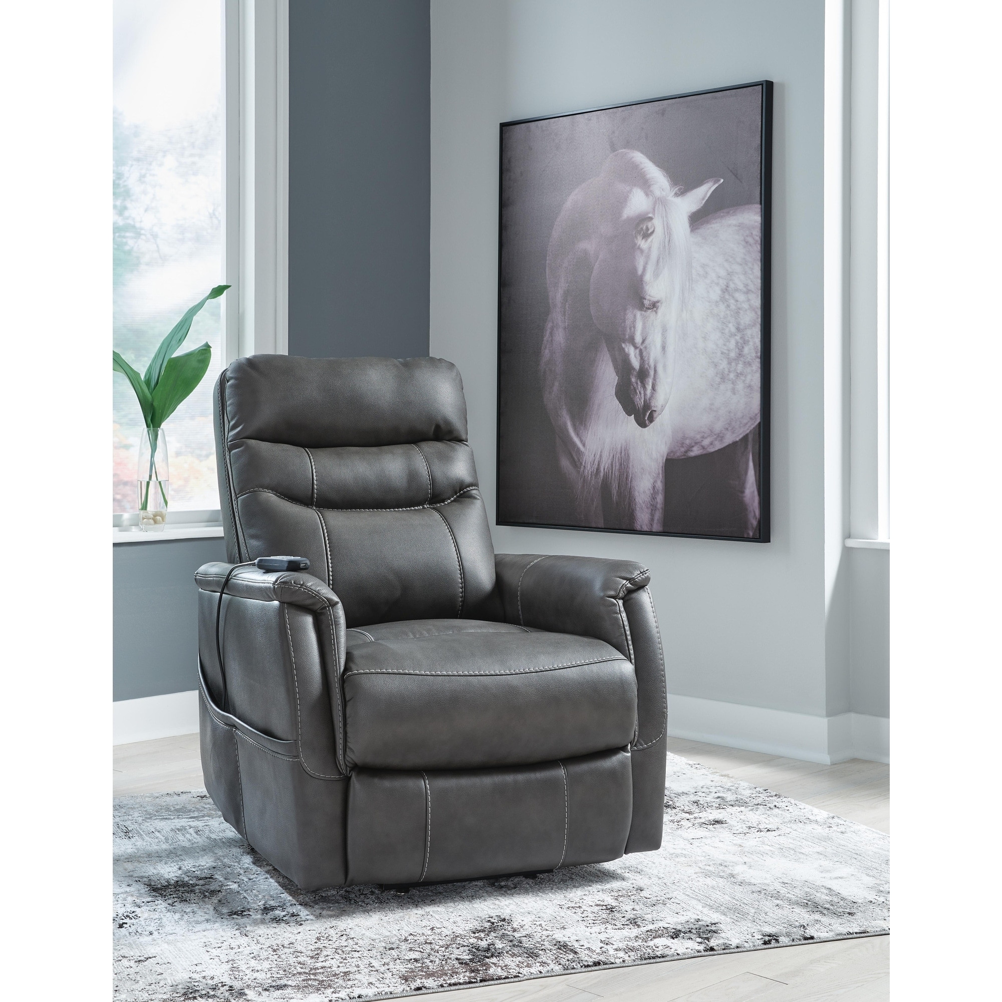 Signature Design by Ashley Strawbill Power Lift Recliner