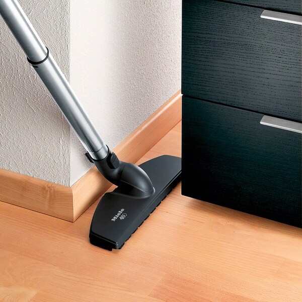 floor vacuum