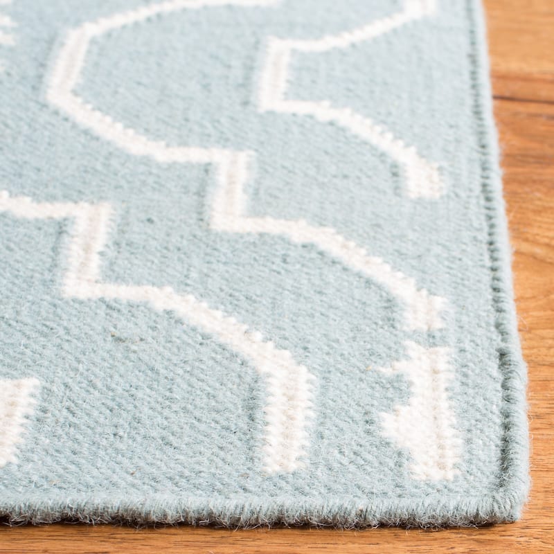 SAFAVIEH Handmade Flatweave Dhurries Lamprini Modern Moroccan Wool Rug