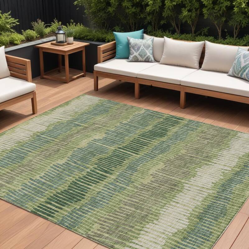 HomeRoots Striped Transitional Rectangle Outdoor Rug - 9' X 12'