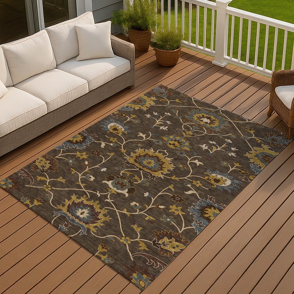Machine Washable Indoor/ Outdoor Traditional Luna Chantille Rug