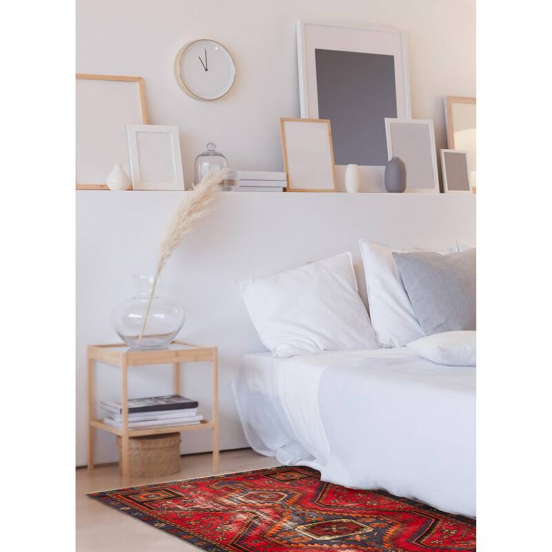 ECARPETGALLERY Hand-knotted Antalya Vintage Red Wool Rug - 4'2 x 6'9