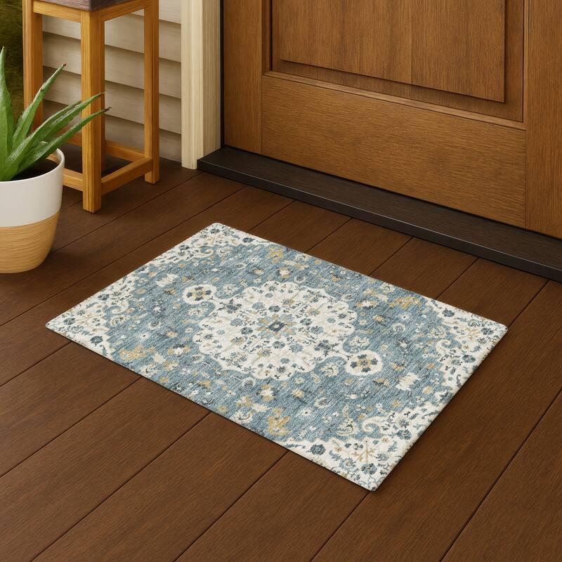 Machine Washable Indoor/ Outdoor Traditional Savannah Chantille Rug - Ivory - 1'8" x 2'6"