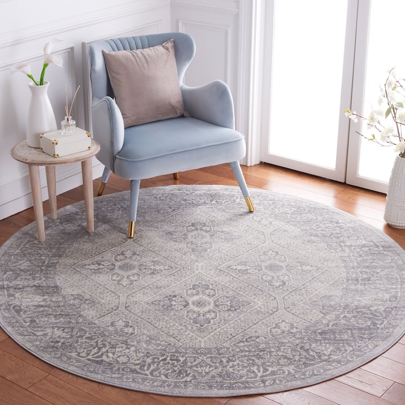 SAFAVIEH Brentwood Jamilah Traditional Rug - 6'7" Round - Grey/Ivory