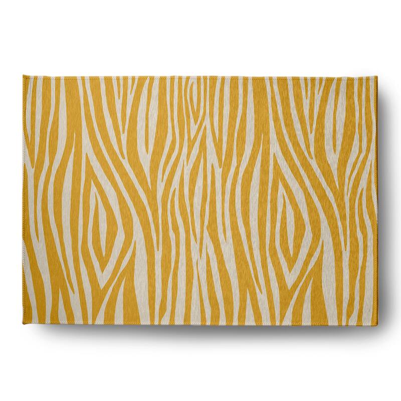Wood Stripe Design Chenille Area Rug - 5' x 7' - Yellow