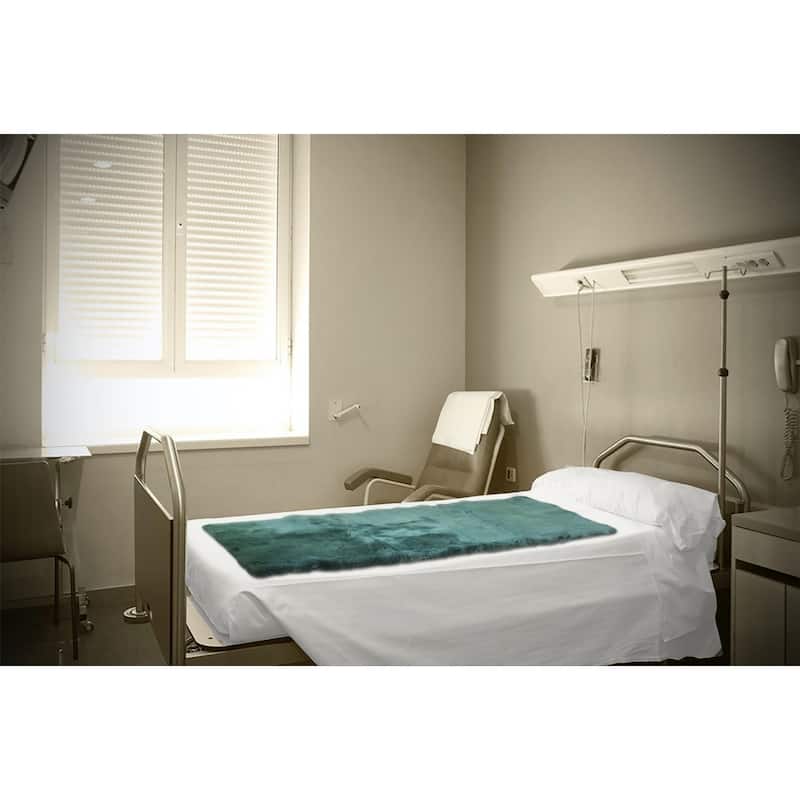 17" Square Natural Medical Grade Sheepskin Chair Pad