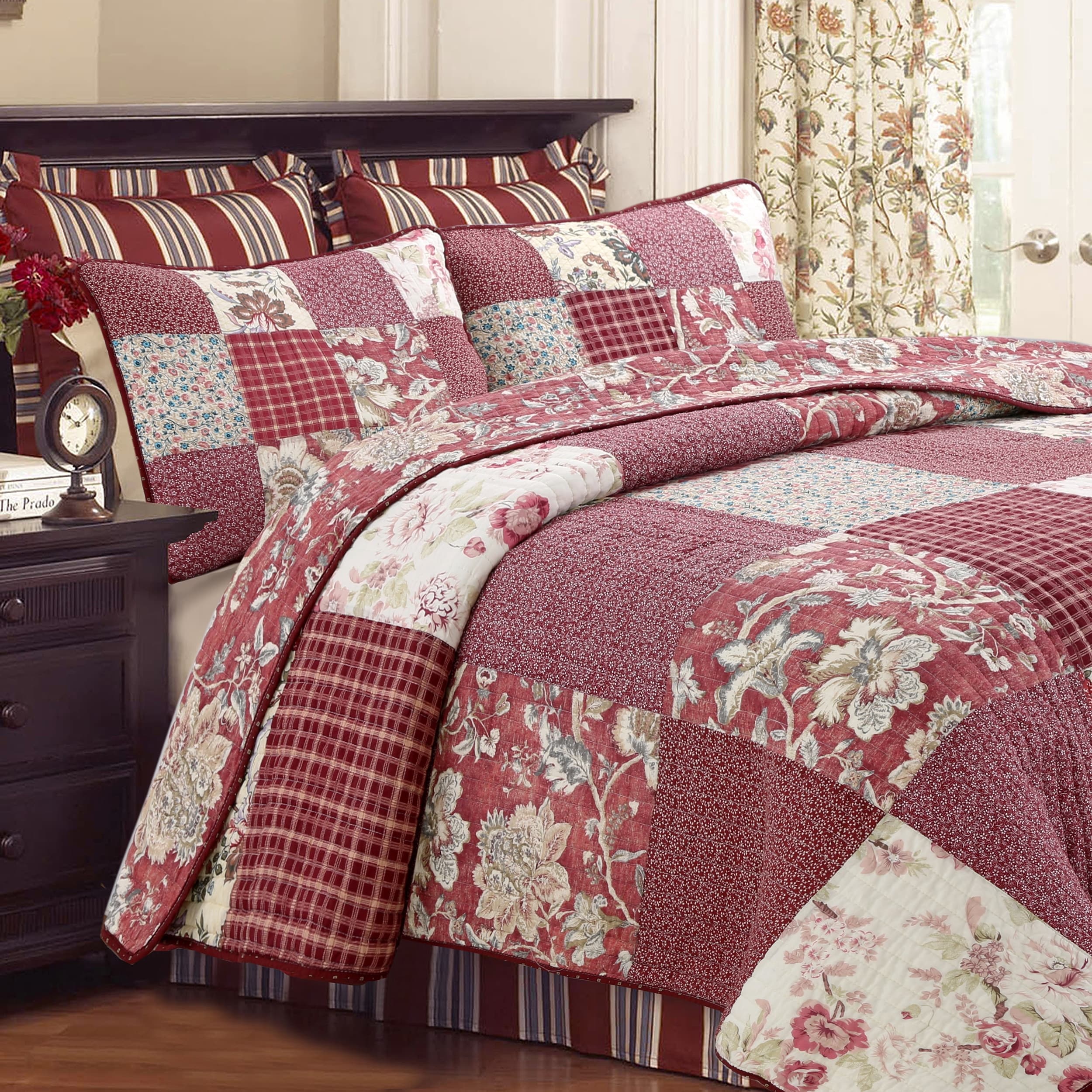 Cozy Line Thalia Real Patchwork 3 Piece Red Reversible Cotton Quilt Bedding Set