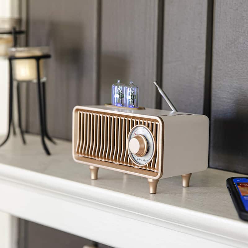 Crosley Milton Radio - N/A