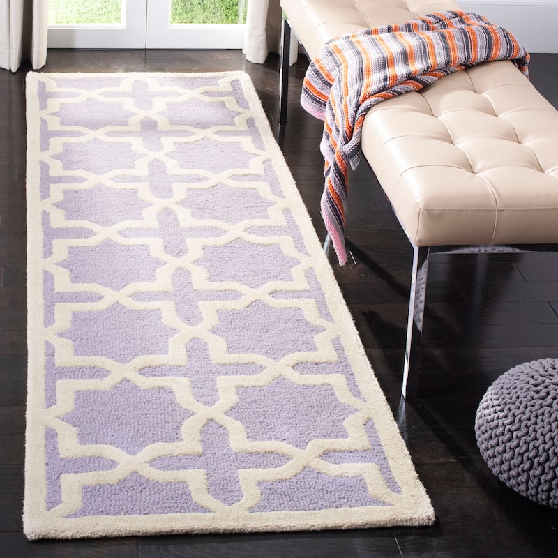 SAFAVIEH Handmade Cambridge Remedios Geometric Wool Rug - 2'6" x 12' Runner - Lavander/Ivory