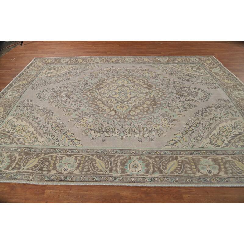 Gray Medallion Tabriz Persian Vintage Rug Hand-Knotted Wool Carpet - 7'10" x 10'9"