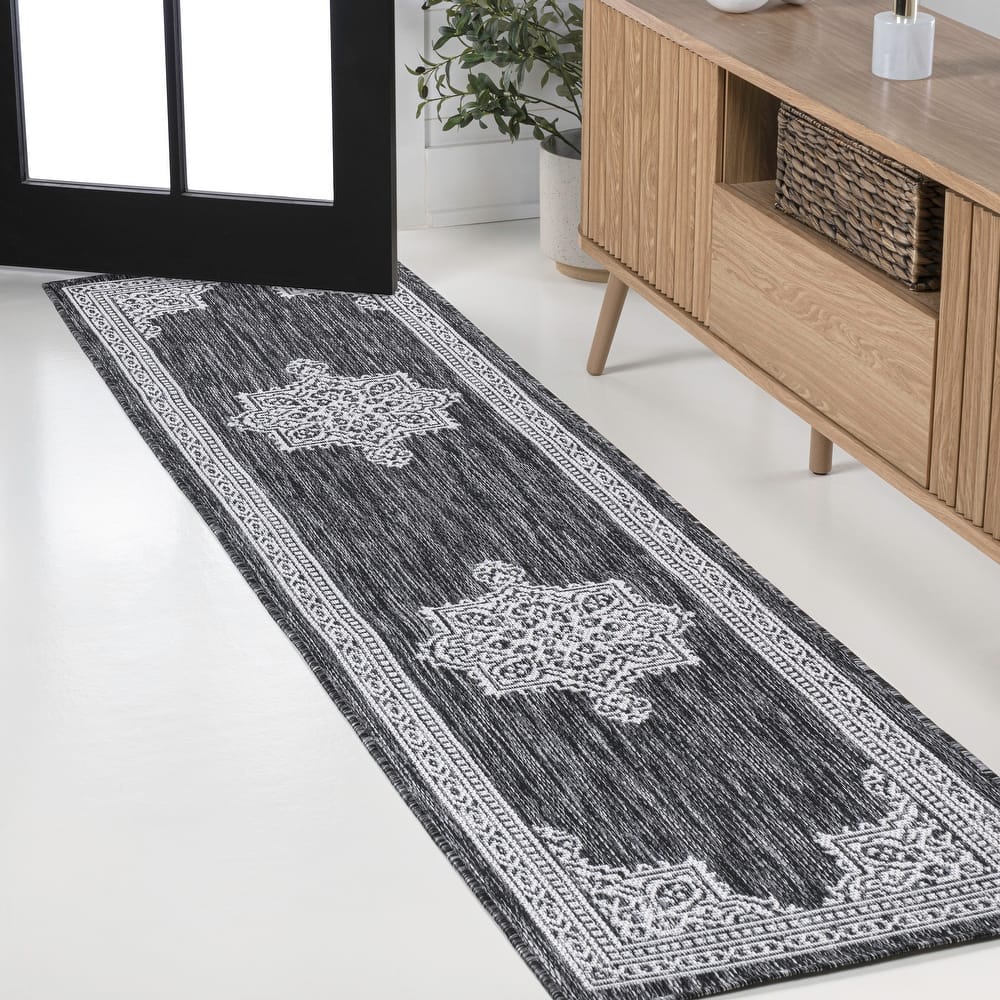 JONATHAN Y Casual Medallion Indoor/Outdoor Area Rug