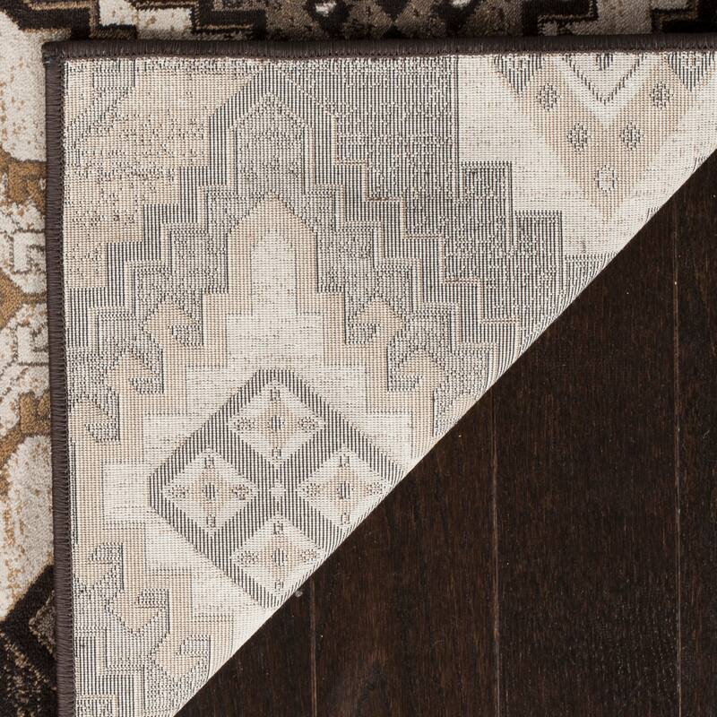 SAFAVIEH Vintage Distressed Boho Zella Oriental Rug