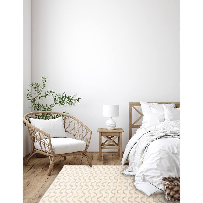 ECARPETGALLERY Hand-knotted Tangier Cream Wool Rug - 5'2 x 7'9