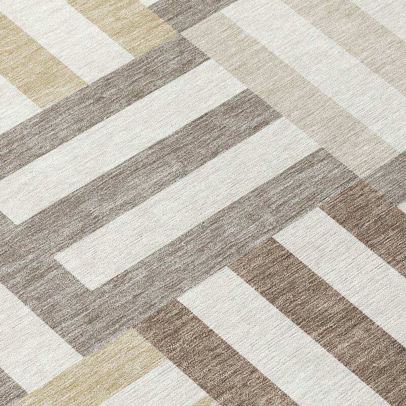 Machine Washable Indoor/ Outdoor Modern Hatch Chantille Rug