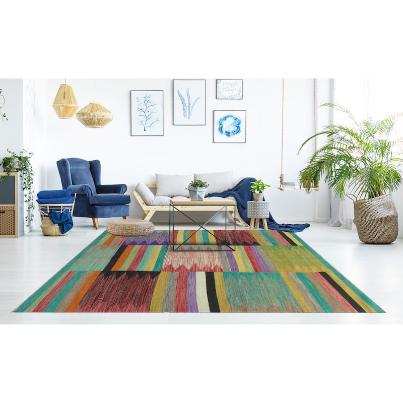 Modern Flatweave Rhita Red/Green Rug - 5'9" x 7'11"