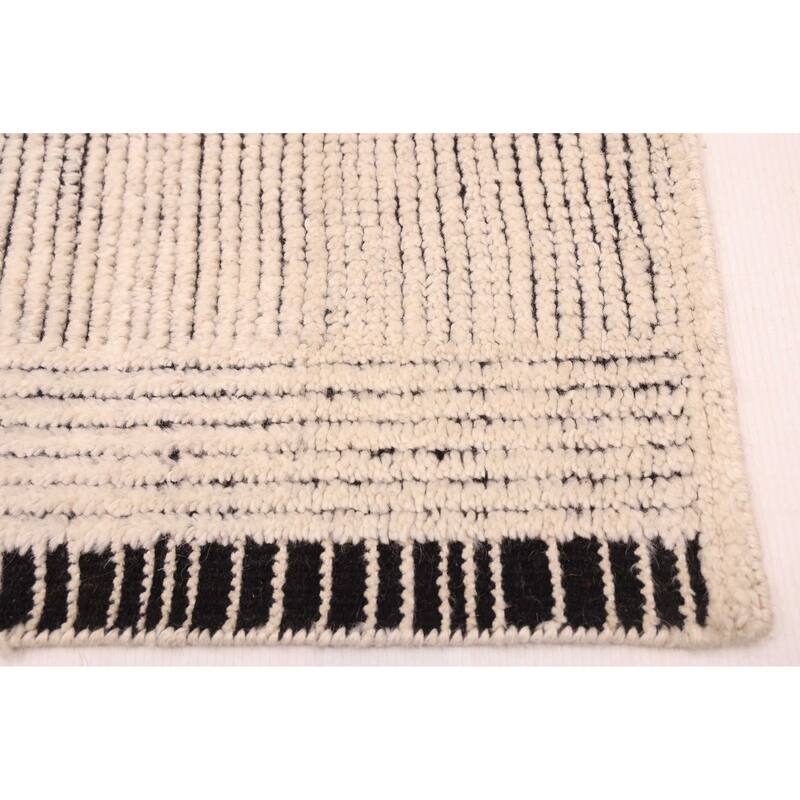 ECARPETGALLERY Hand-knotted Tangier Cream Wool Rug - 5'1 x 7'11