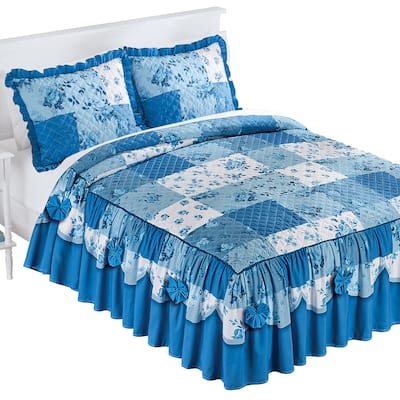 Bowtie Floral Patchwork Scalloped Border Bedspread