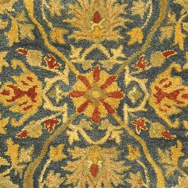 SAFAVIEH Handmade Antiquity Loana Traditional Oriental Wool Rug